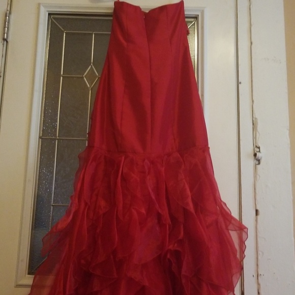 Prom / Sweet 16 gown - Picture 7 of 8
